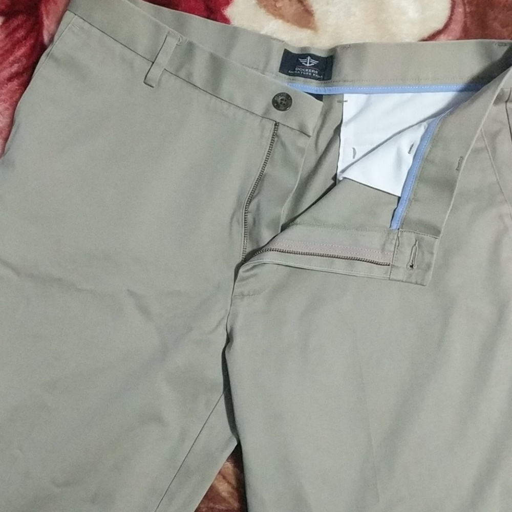 NWOT Mens Dockers